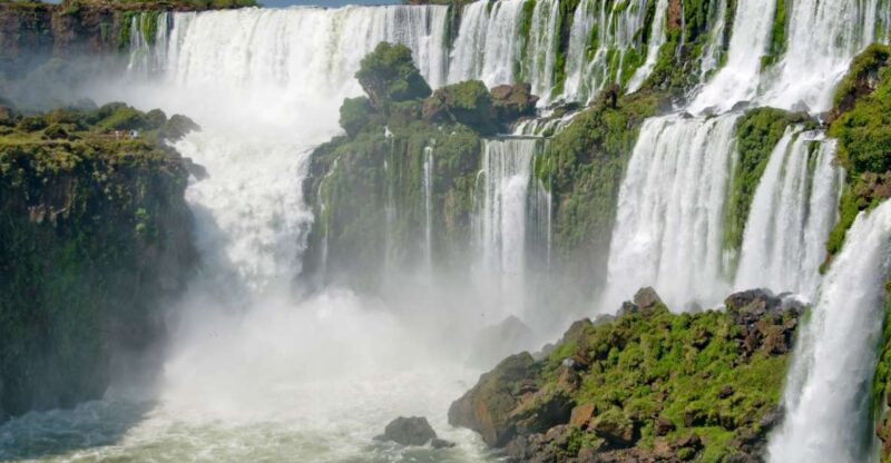 Puerto Iguazu: Argentinian Side of the Falls - Traversing Upper and Lower Circuits