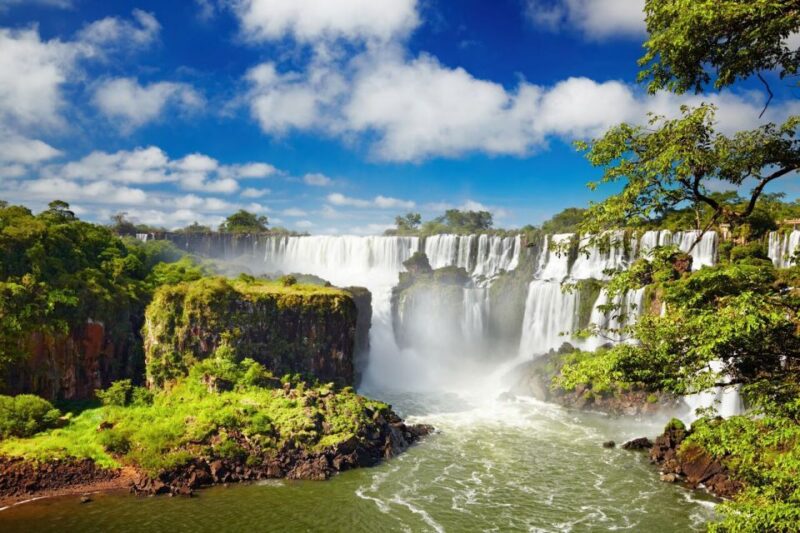 Puerto Iguazu: Iguazu Falls Argentinian Side Full-Day Tour - Inclusions and Exclusions