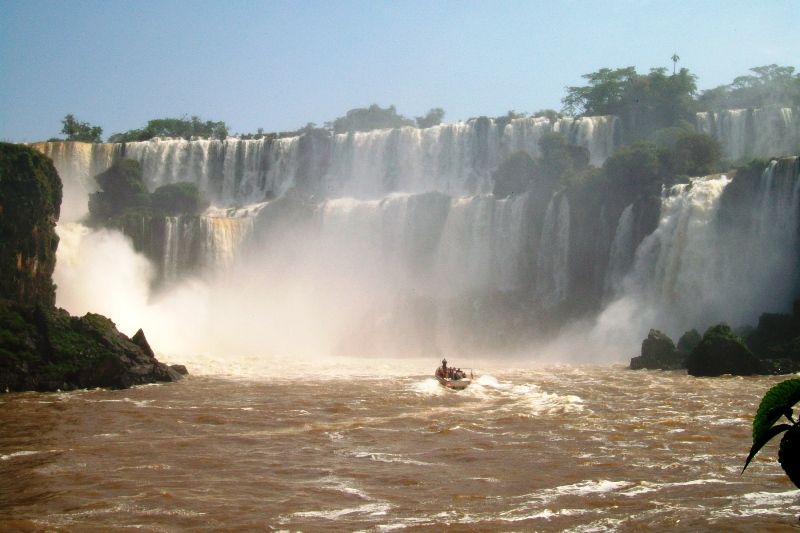 Puerto Iguazú: Iguazu Falls Trip With Jeep Tour & Boat Ride - Trail Details