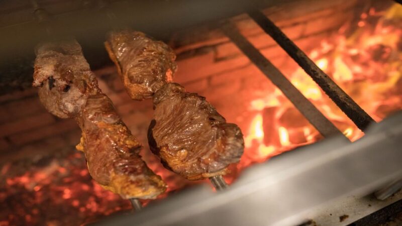 Puerto Iguazu: Rafain Steakhouse Dinner & Show - Getting There