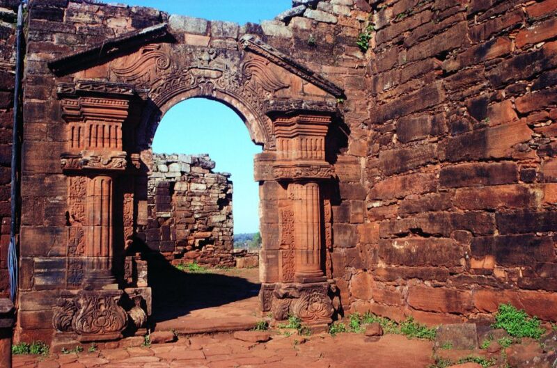 Puerto Iguazu: San Ignacio Mission and Wanda Mines Tour - Exploring San Ignacio Mission