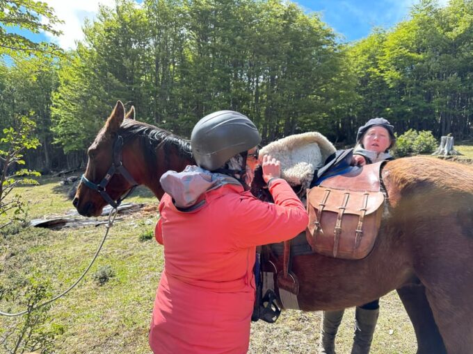 Puerto Natales: Full Day Horse Riding to the Mountains - Not Suitable for