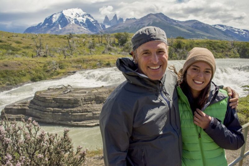 Puerto Natales: Full Day Tour Torres Del Paine National Park - Itinerary Highlights