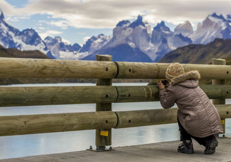 Puerto Natales: Full Day Tour Torres Del Paine National Park - Guided Experience