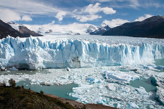Puerto Natales: Full-Day Transport to Perito Moreno Glacier - Tour Itinerary and Schedule
