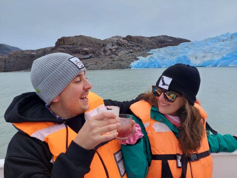 Puerto Natales: Grey Glacier Navigation W/ Transport - Key Points