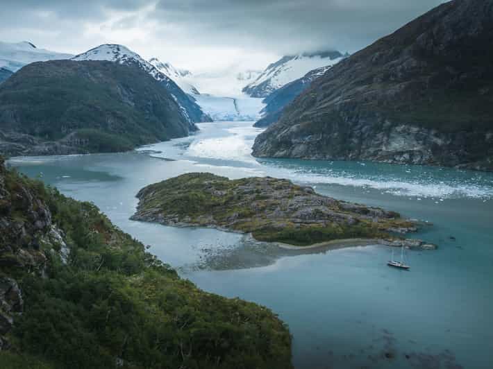 Puerto Natales: Mountain Fjords Navigation W/ Whiskey Ice - Onboard Experience