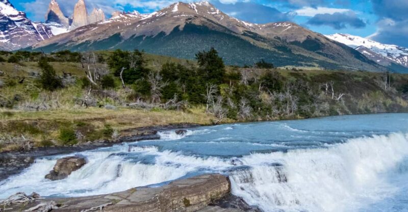 Puerto Natales: Torres Del Paine Lookout Hike Self-Guided - Itinerary and Activities
