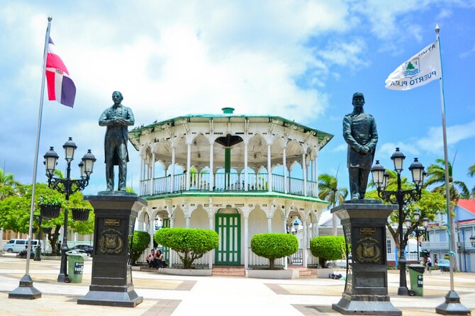 Puerto Plata City Tour - Tour Guide Performance