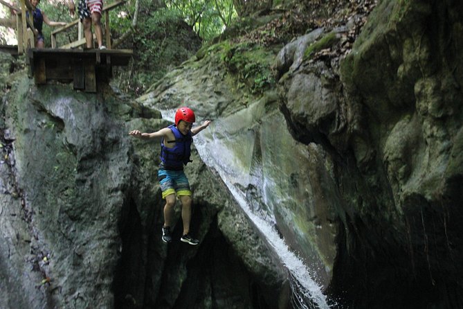Puerto Plata: Waterfalls of Damajagua (SAFARI HALF DAY) - Review Highlights