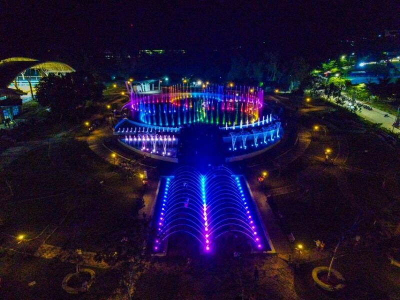 Puerto Princesa: Balayong Peoples Park With Dinner and Show - Evening Dinner Experience
