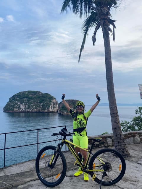 Puerto Vallarta: Bikes Tours on the City and Beach - Key Points