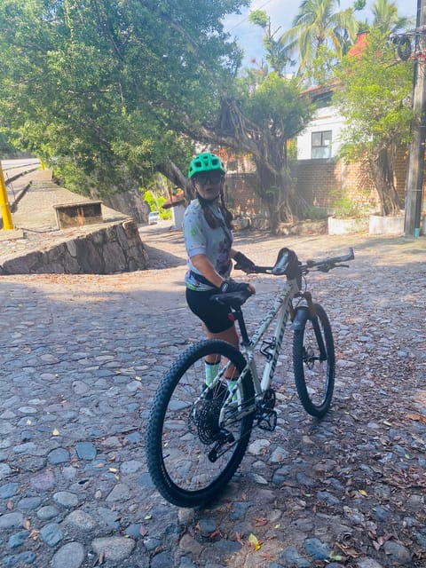 Puerto Vallarta: Bikes Tours on the City and Beach - Bike and Safety Gear