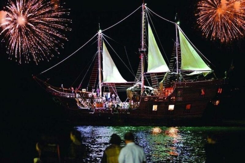 Puerto Vallarta: Fireworks and Dinner on the Bay - Languages and Check Availability