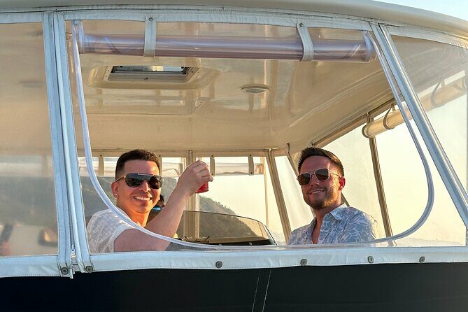 Puerto Vallarta: Gay Luxury Sunset Cruise with open bar - FAQ