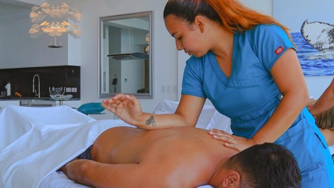Puerto Vallarta: Holistic Deep Tissue Relaxation - Therapist Convenience