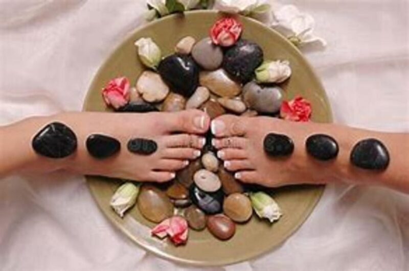 Puerto Vallarta: Hot Stone Massage Experience - Massage Technique