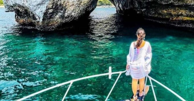 Puerto Vallarta: Los Arcos Islands Boat Tour and Snorkeling - Getting to the Tour