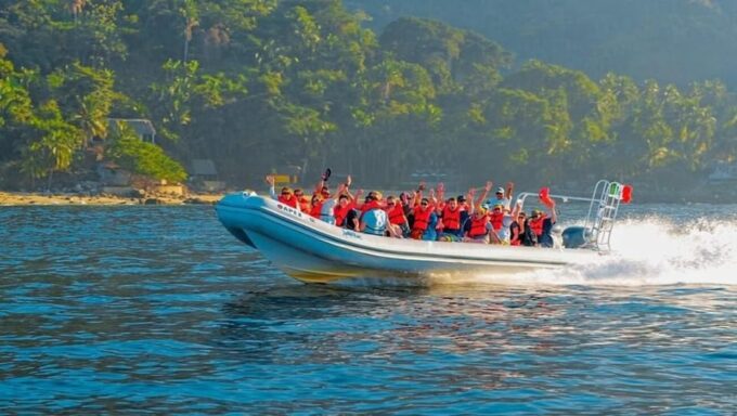 Puerto Vallarta: Outdoor Adventure - Speed Boat Ride