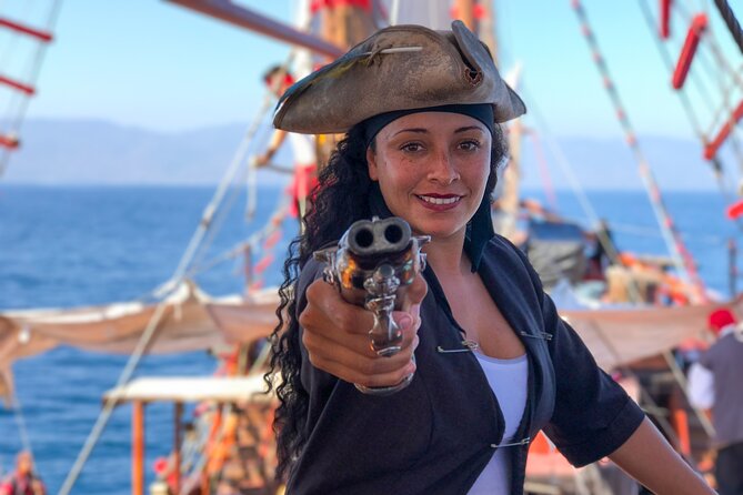 Puerto Vallarta Pirate Premium Sailing Cruise - Capacity and Accessibility