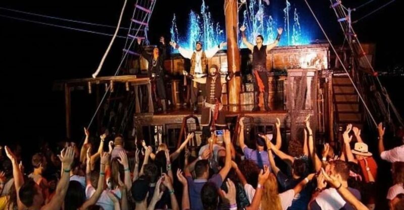 Puerto Vallarta: Pirate Ship Night Cruise With Dinner - Cruise Experience