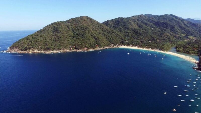 Puerto Vallarta: Yelapa, Majahuitas, Lunch, Open Bar Onboard - Culinary Offerings