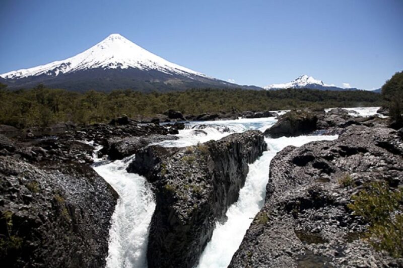 Puerto Varas: Osorno Volcano & Petrohué Waterfalls Day Trip - Included and Excluded