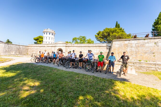 Pula E-Bike Tour: From Verudela to Pula City Center - Discovering Historic Pula
