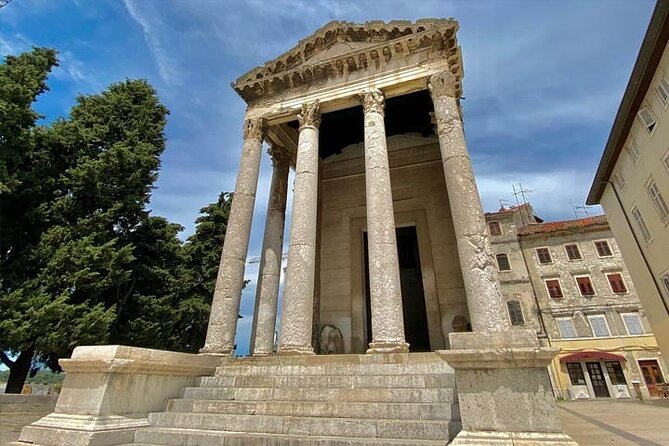 Pula Food Walking Tour - Exploring Pulas Historic Old Town