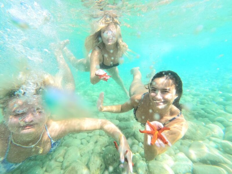 Pula: Sea Cave and Cliffs Guided Kayak Tour in Pula - Included in the Tour