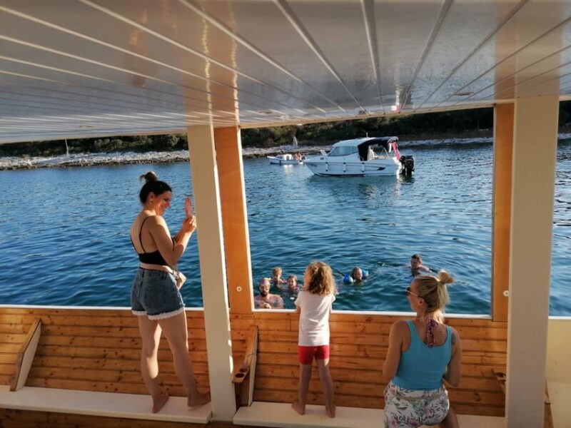 Pula Verudela: Glass-Bottom Boat and Swim With Fish Tour - Pricing and Reservation