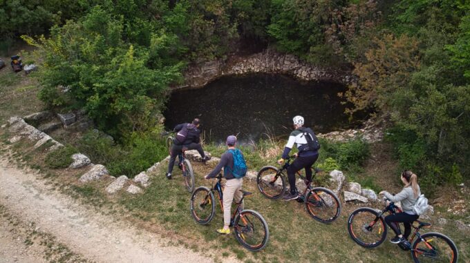 Pula-Vodnjan-Rovinj: E-Bike Swim & Forteress Tour - Cycling Through Vodnjan