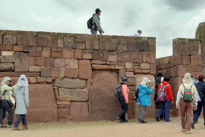 PUMA PUNKU - TIWANAKU and The Titicaca Lake - Discovering Puma Punku