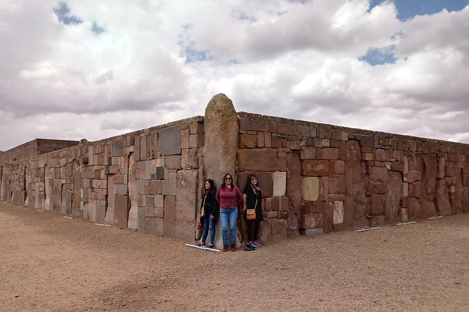 PUMA PUNKU - TIWANAKU and TITIKAKA LAKE - Shared Service - Meeting and Pickup Details
