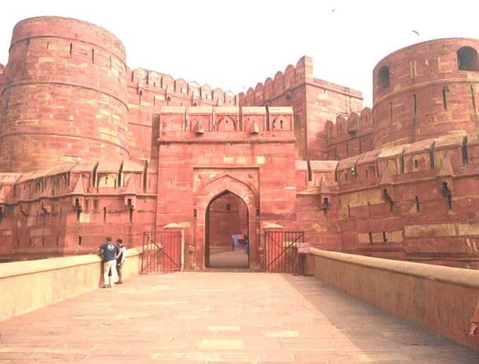 Pune Agra Same Day Private Trip With Return Flights - Flight Details