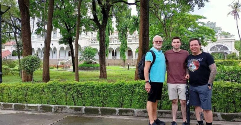 Pune: Private Guided Sightseeing Tour by Car With Snacks - Itinerary and Highlights