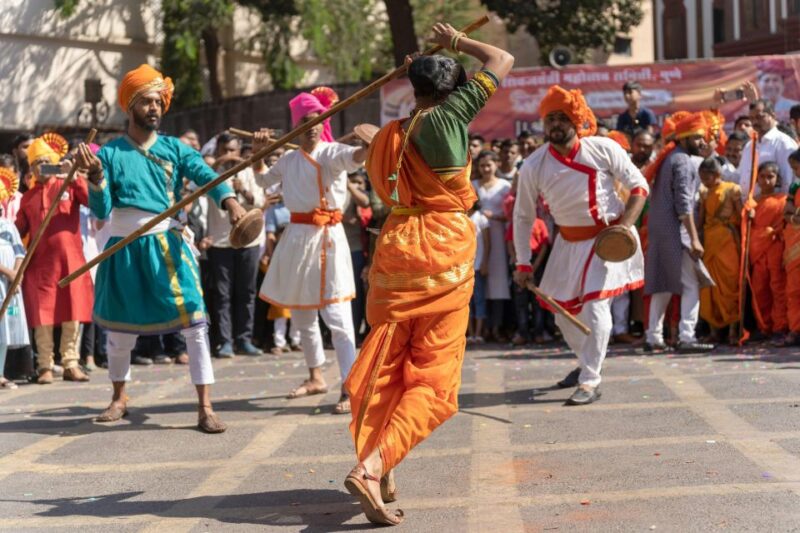 Pune: Private Walking Tour & Food Tasting With a Local - Itinerary Highlights