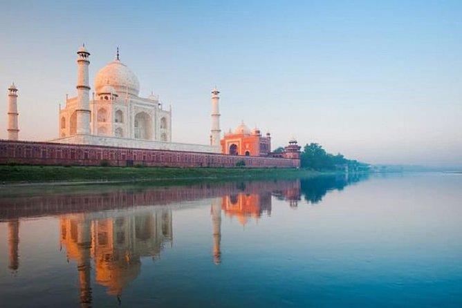 Pune Taj Mahal Same Day Tour Review - Getting to the Taj Mahal