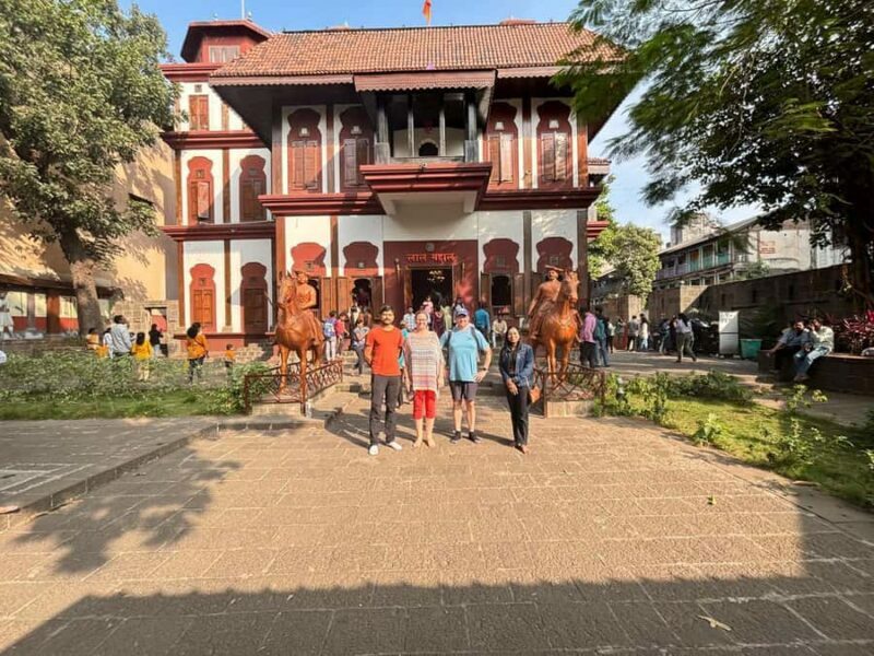 Pune:Old City or Camp Cultural Walking Tour with Local Snack - Key Points