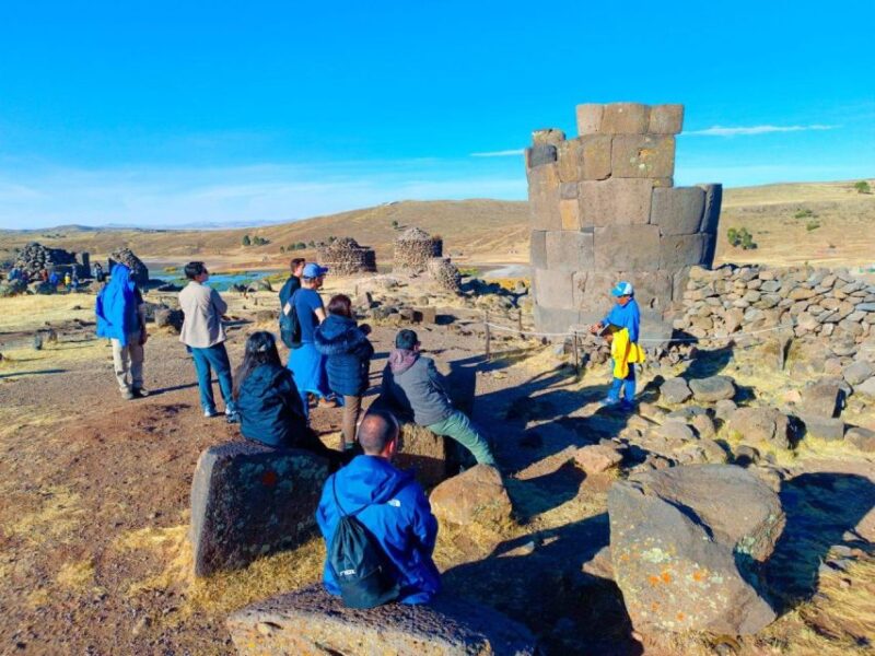 Puno: Chulpas of Sillustani - Inclusions
