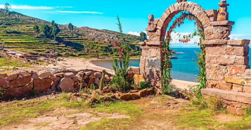 Puno to Uros to Taquile: Speedboat With Lunch and Tickets - What to Bring