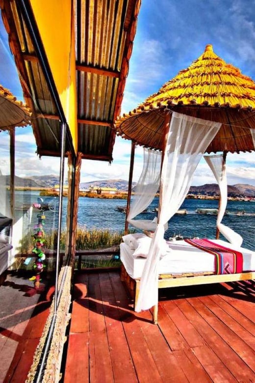 Puno: Uros Island + Floating Hotel 2 Days | Dinner | - Arrival and Departure