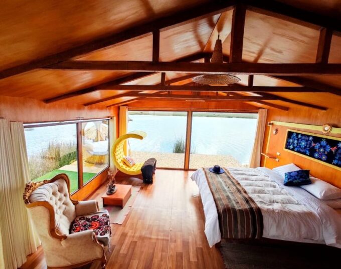 Puno: Uros Island + Floating Hotel 2 Days | Dinner | - Frequently Asked Questions