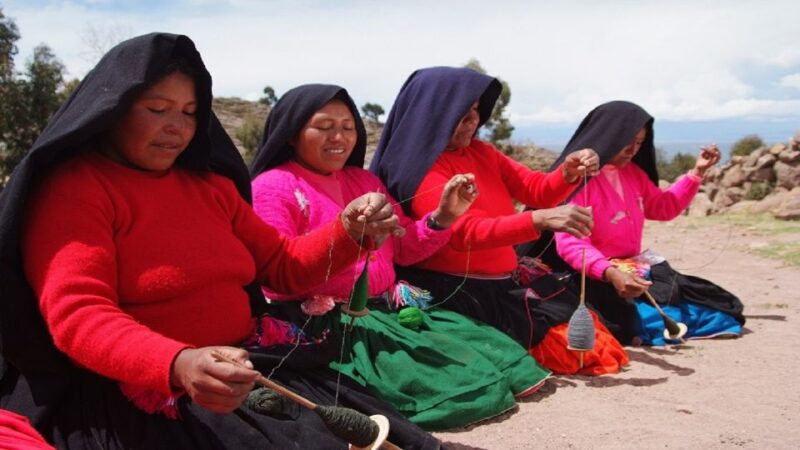 Puno: Uros & Taquile Islands Full Day Tour With Lunch - Key Points