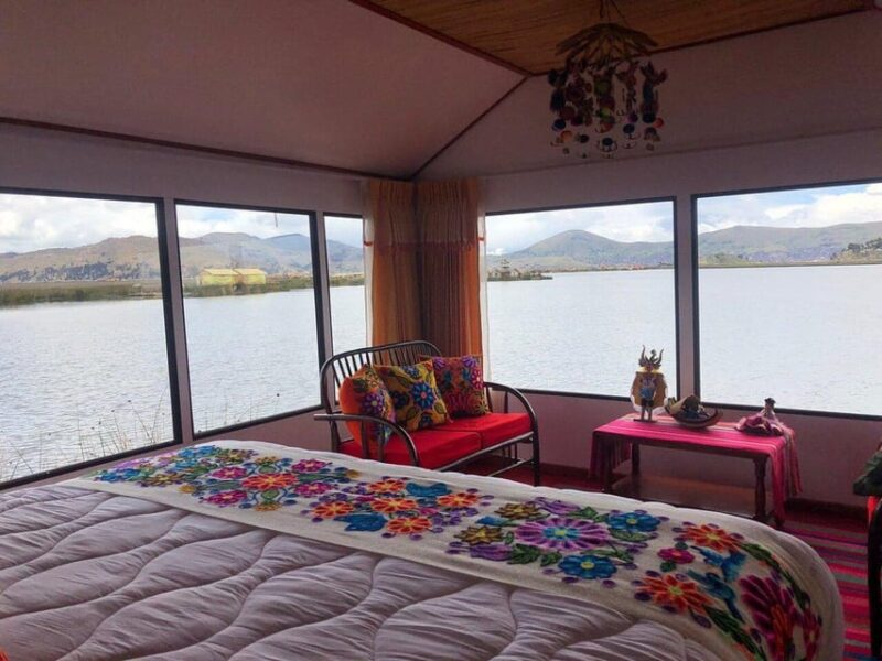 Puno:Uros Floating Islands Tour and Overnight Lodge Stay - Included Experiences