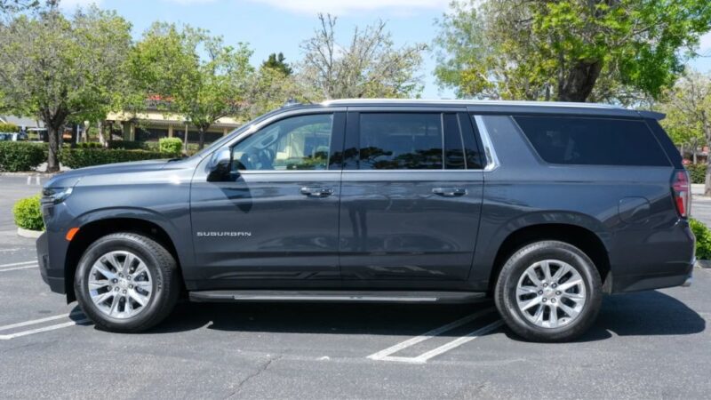 Punta Cana Airport: VIP Taxi in Front and to Hotels - Vehicle and Driver Details