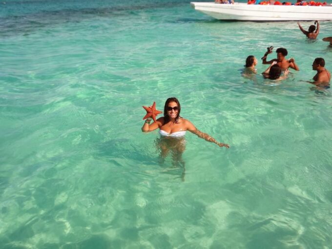 Punta Cana: Amazing Saona Island Classic Full Day - Lunch and Refreshments