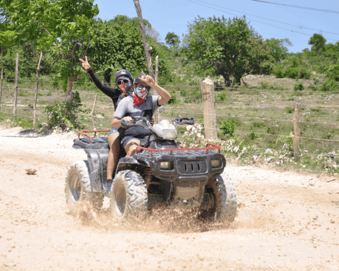 Punta Cana: Amazing Tour in Buggy Explore With Pick Up Hotel - Attire, Age, and Language Requirements