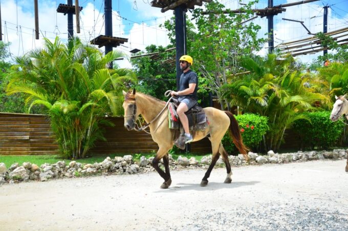 Punta Cana: Bávaro Adventure Park Horse Riding & Waterfalls - Customer Feedback and Ratings