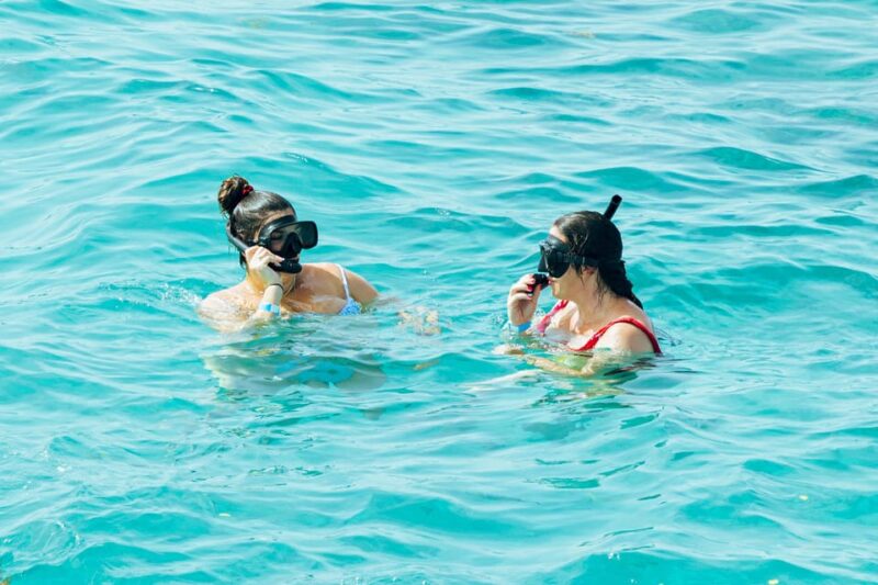 Punta Cana Boat Cruise and Snorkeling With Open Bar - Key Points